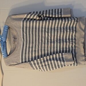 Banana Republic Gray and White Striped Sweater